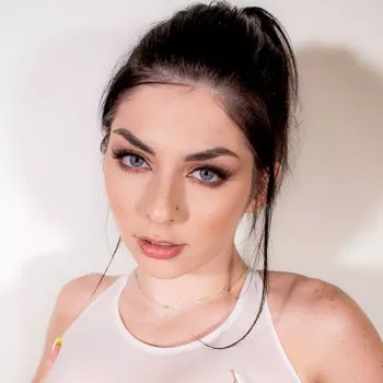 Pornstar Keira Croft